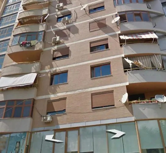 Train Station Modern App - The Nest Apartment
